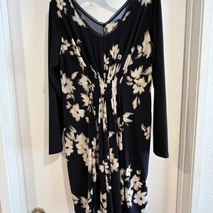 Simply Vera Vera Wang Black Floral Dress – L